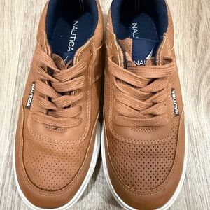 Nautica Men's Tan Perforated Sneakers